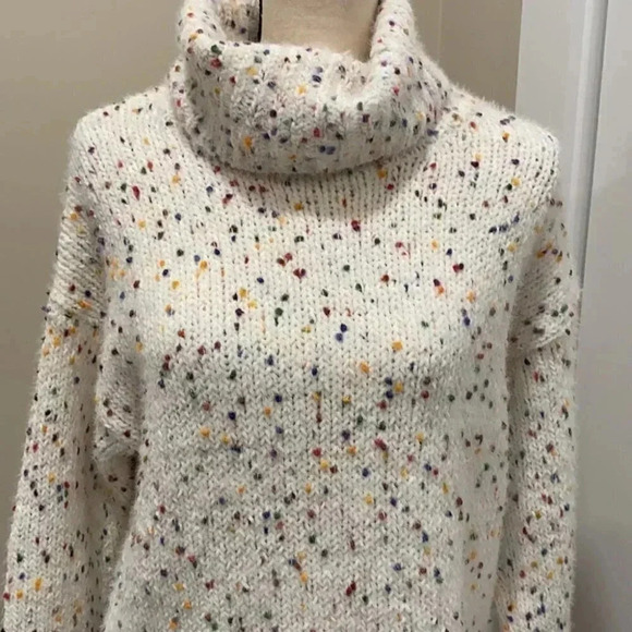 Primark Sweater - Picture 2 of 7